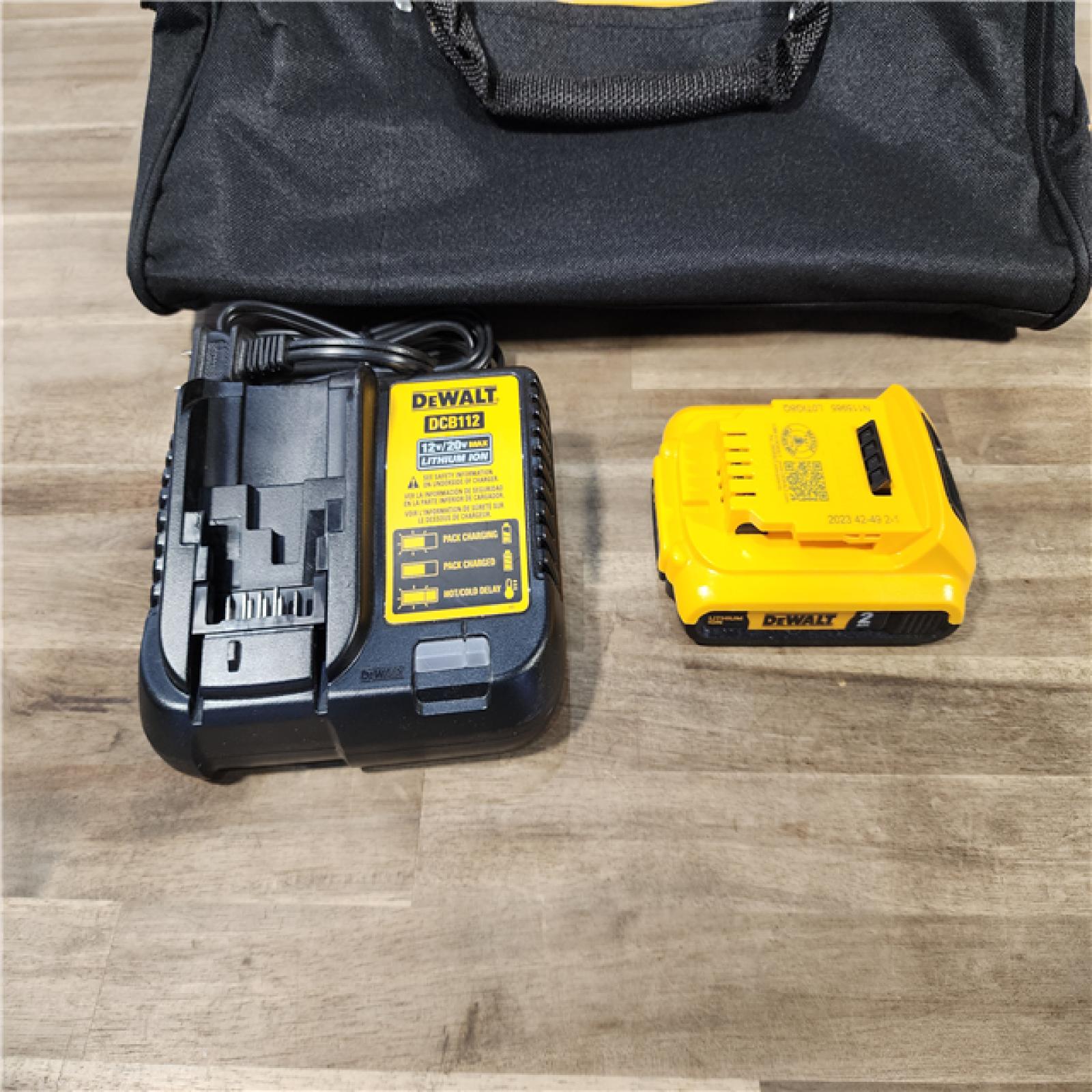 HOUSTON LOCATION - AS-IS DEWALT 20V MAX XR 15 Ga. Cordless 34 Deg Nailer 20 V