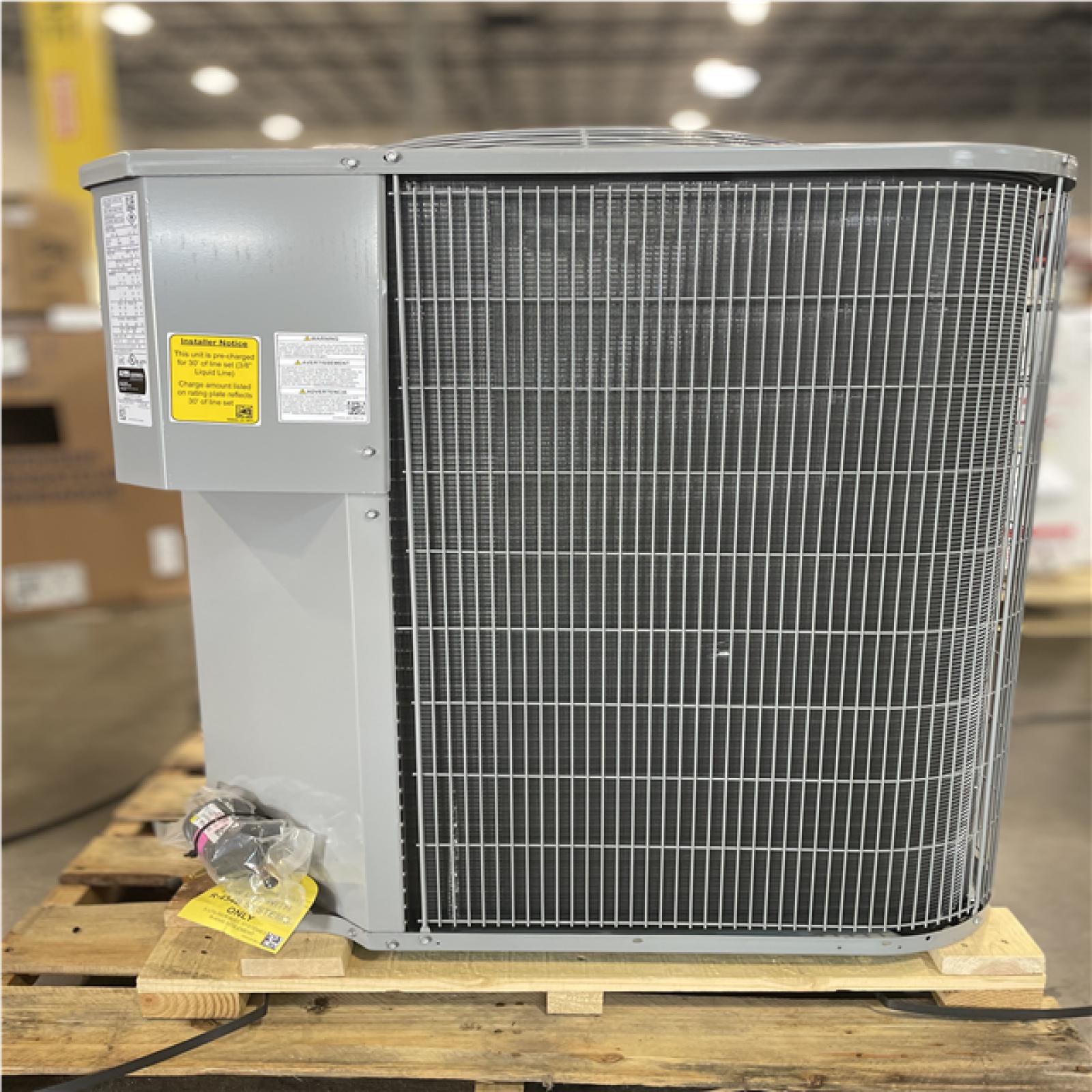 DALLAS LOCATION- AS-IS Smartcomfort® By Carrier 2.5 Ton 14.3 Seer2 Condensing Unit R-454b