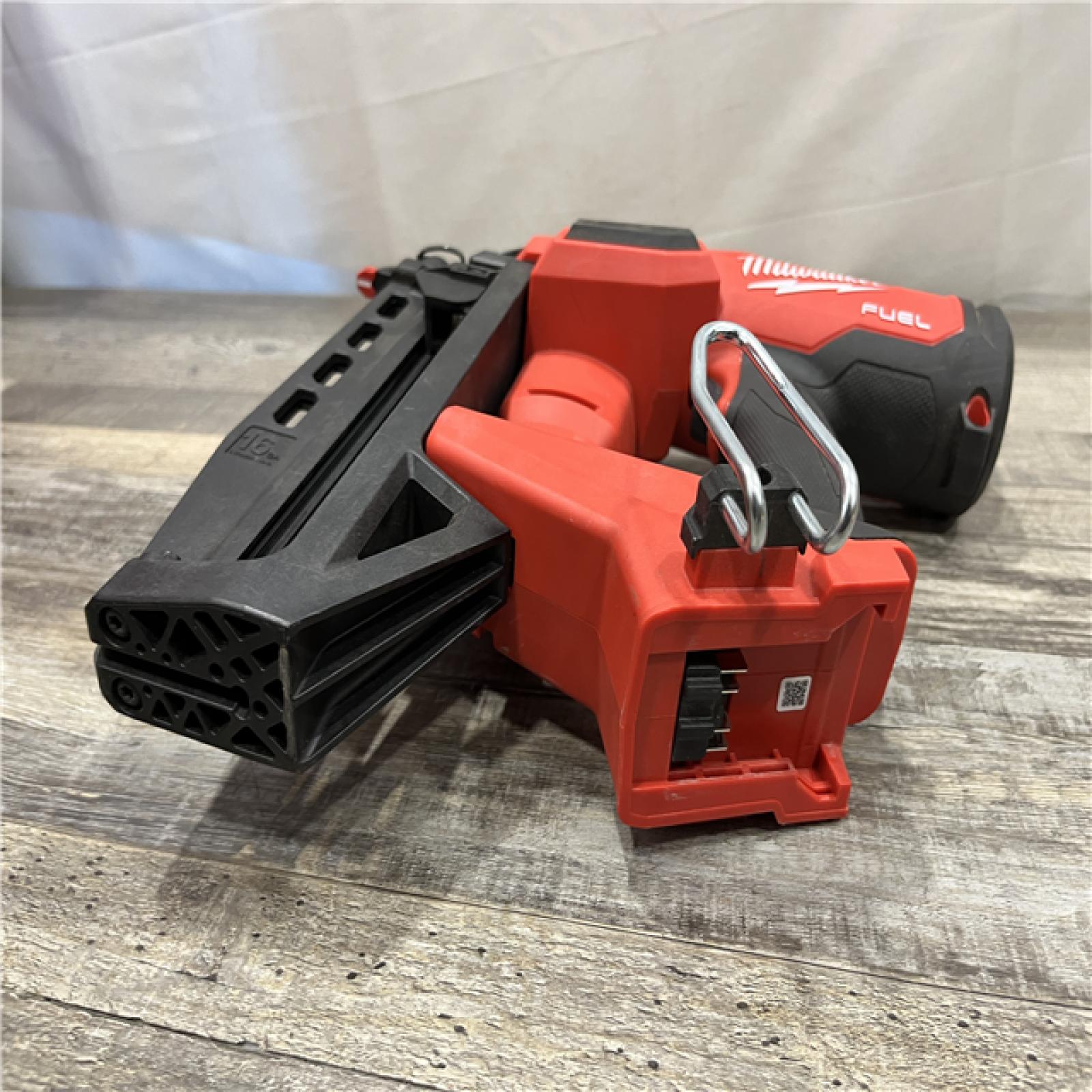 AS-IS Milwaukee FUEL 18-Volt Lithium-Ion Brushless Cordless Gen ll 16-Gauge Straight Finish Nailer (Tool Only)
