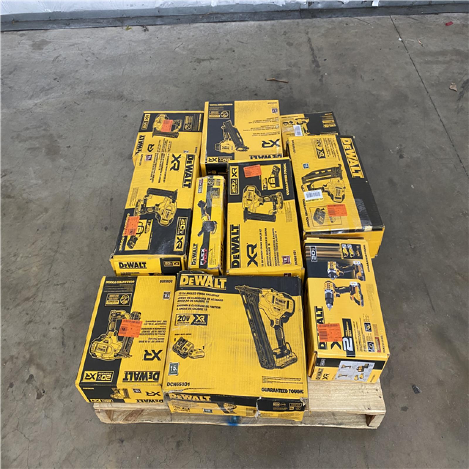 Houston Location AS IS - Tool Pallet