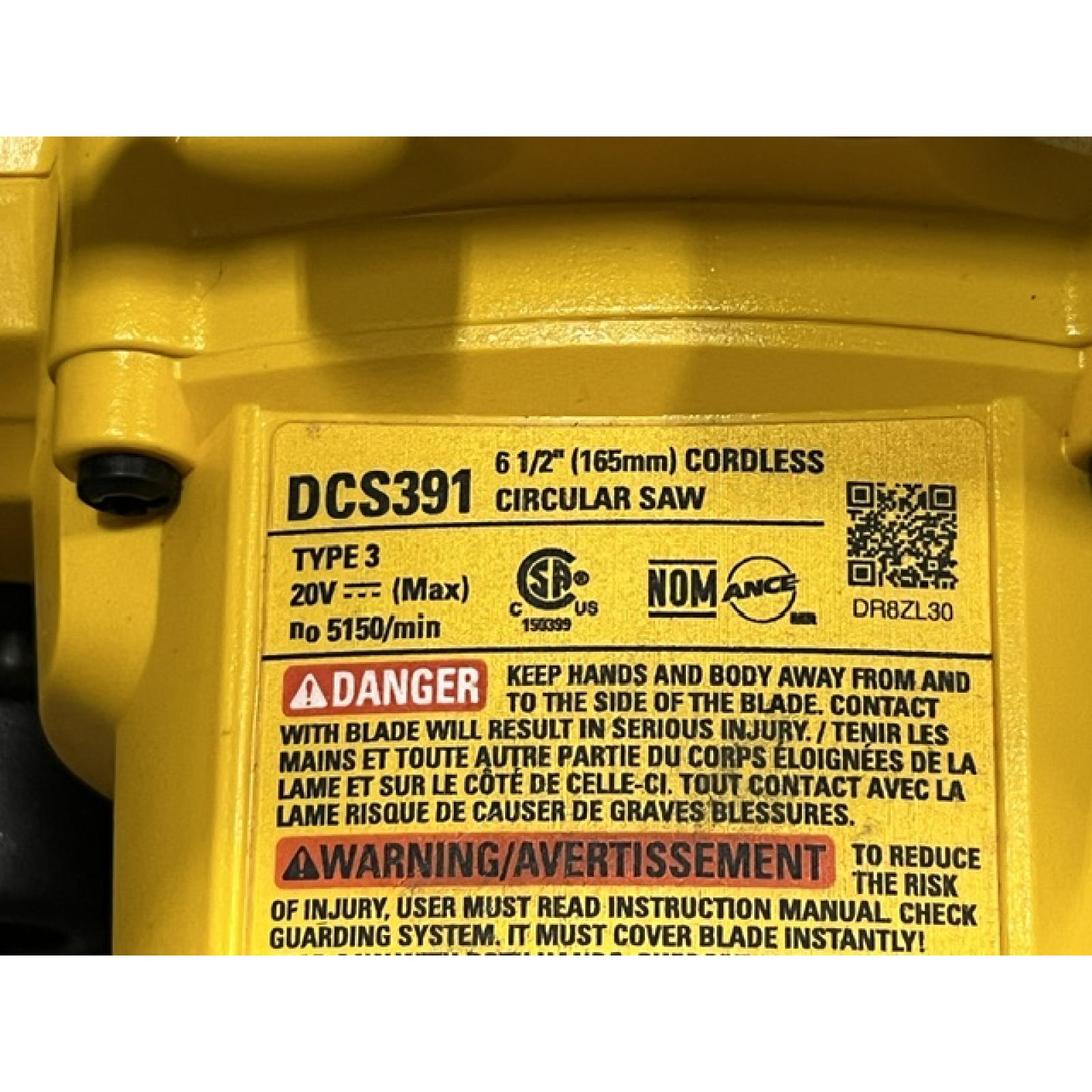 AS-IS DEWALT 6-1/2'' 165MM CIRCULAR SAW (Tool-Only)