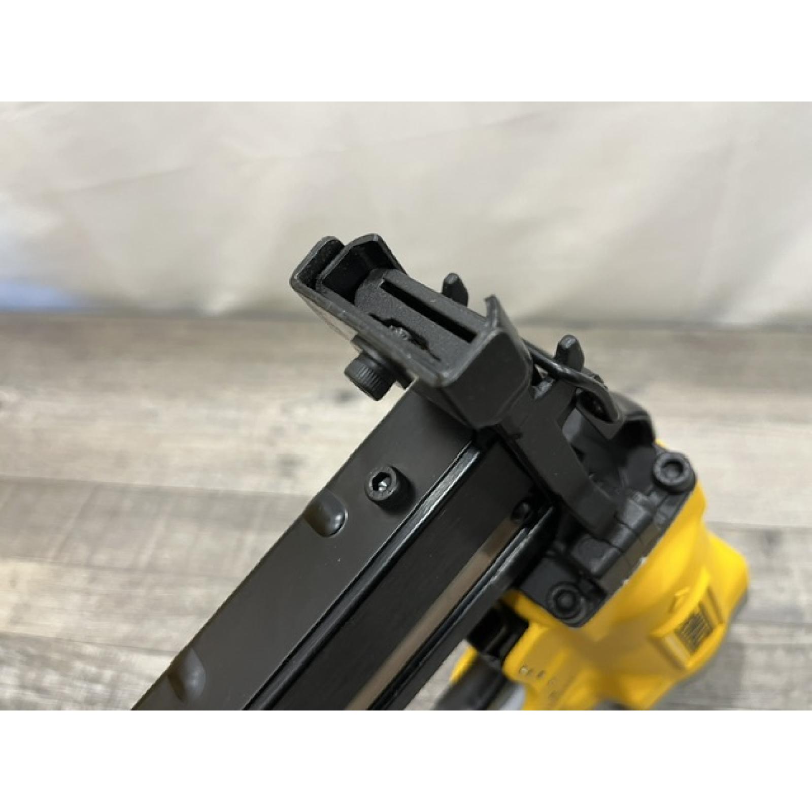 AS-IS DEWALT Corded Pneumatic 16-Gauge 1 in. Crown Lathing Stapler