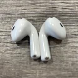 AS-IS Apple Airpods 4 Wireless Charging Case