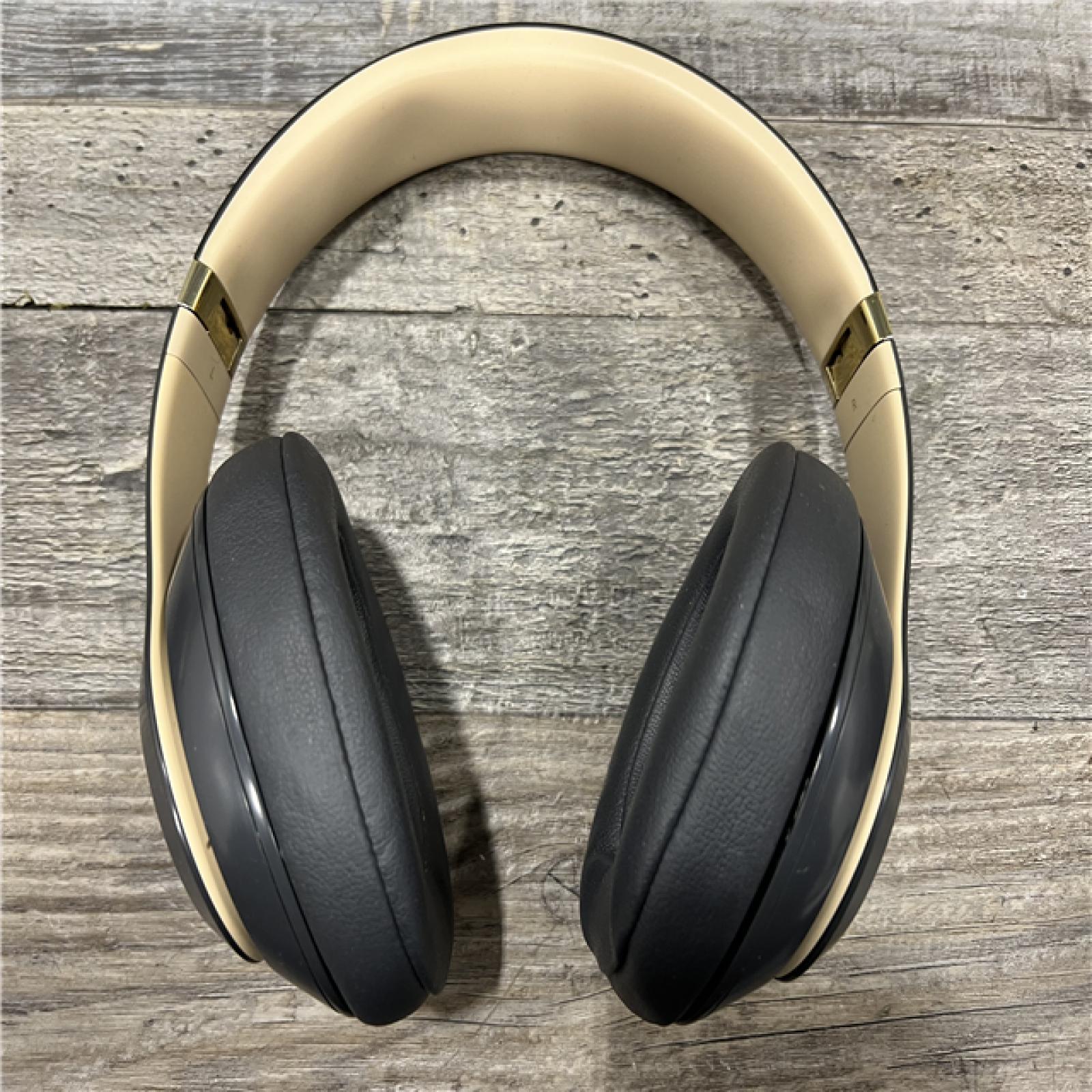 AS-IS Beats Studio3 Wireless Headphones - Shadow grey