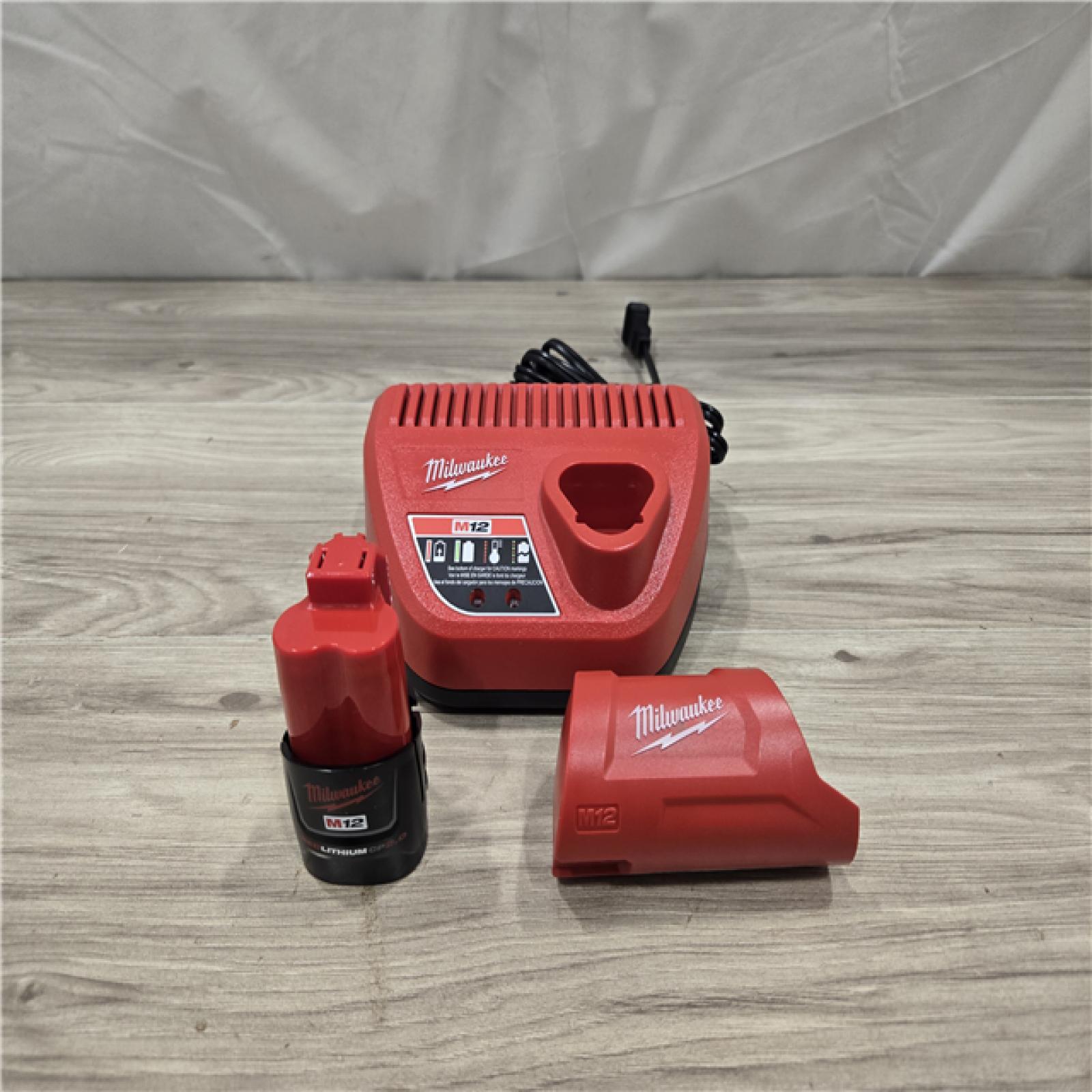 AS-IS Milwaukee Black Large M12 Heated Hoodie Kit