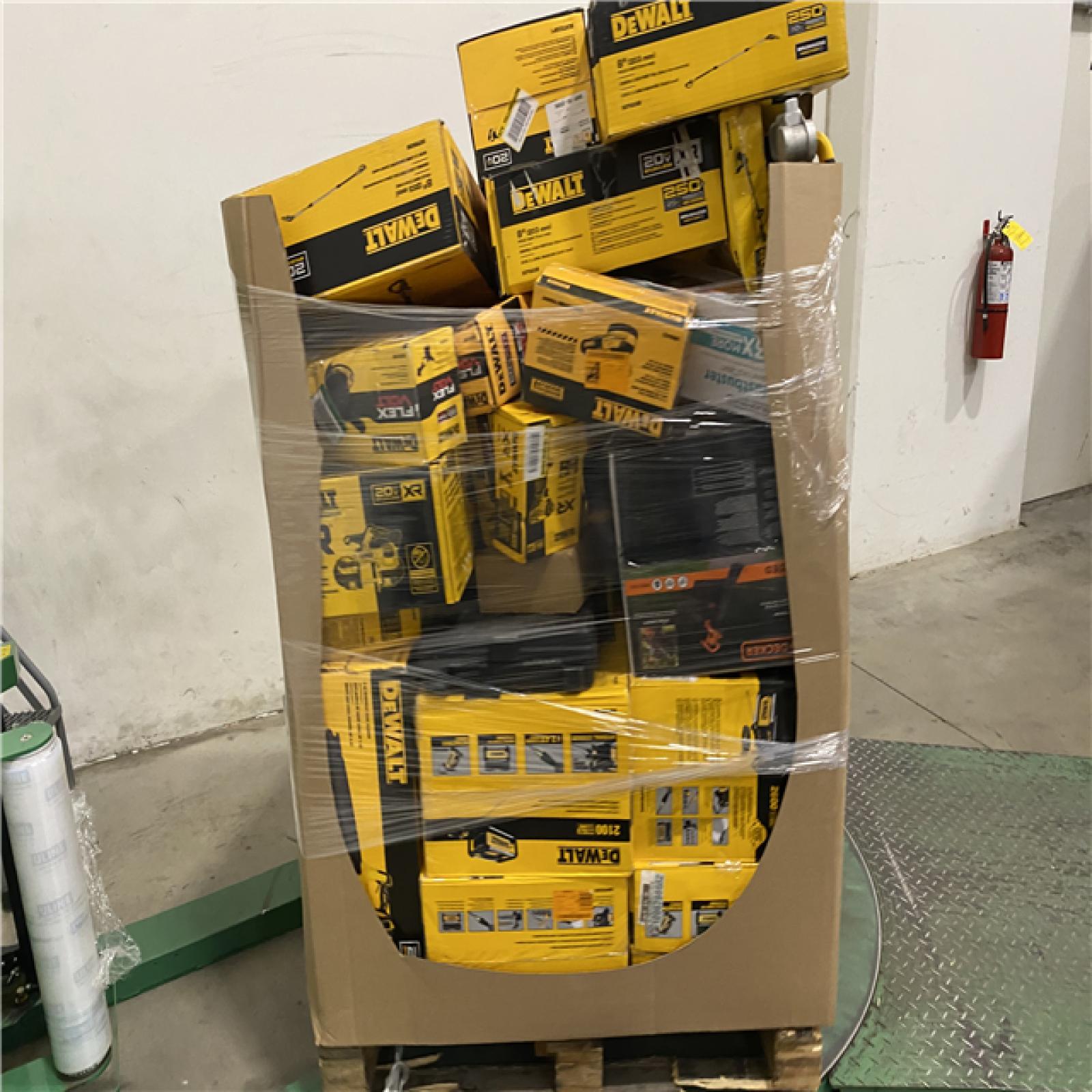 Dallas Location - As-Is DEWALT Tool Pallet