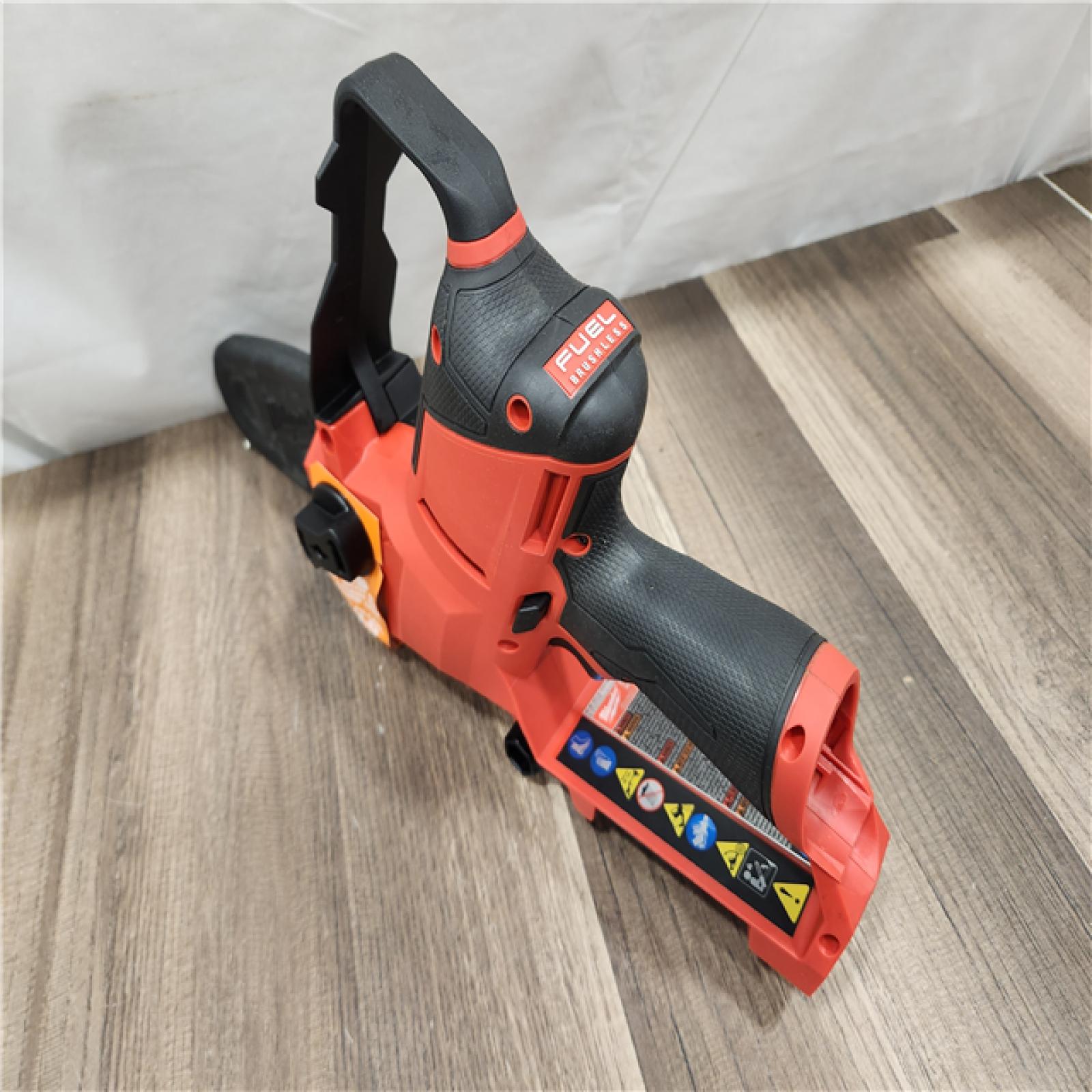 AS-IS- Milwaukee M12 FUEL 6 in. 12V Lithium-Ion Brushless Cordless Pruning Saw HATCHET (Tool-Only)