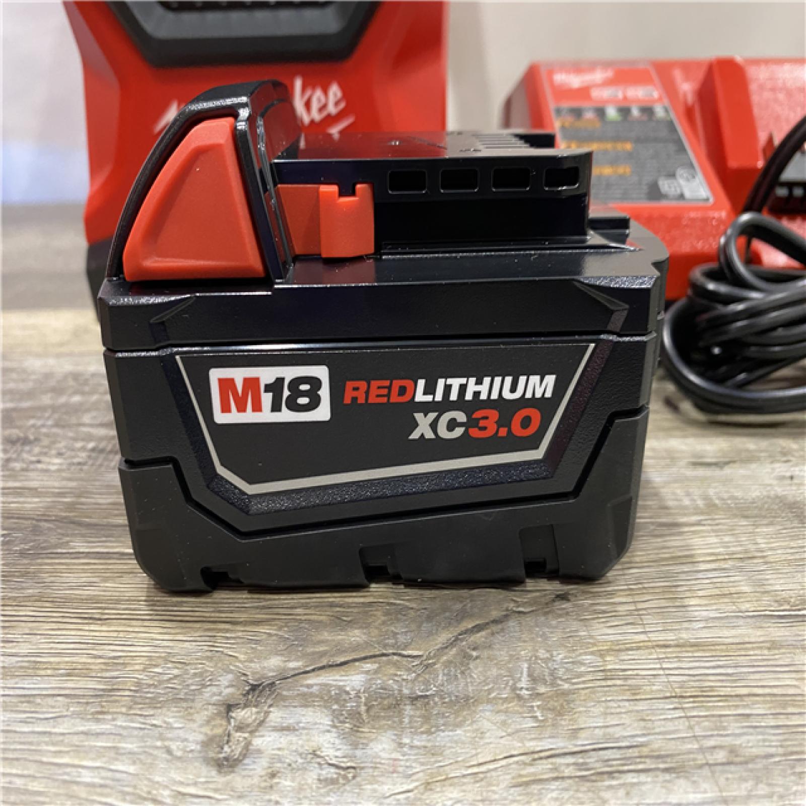 AS-IS Milwaukee 18V Lithium-Ion Cordless Wireless Bluetooth Jobsite Speaker Kit