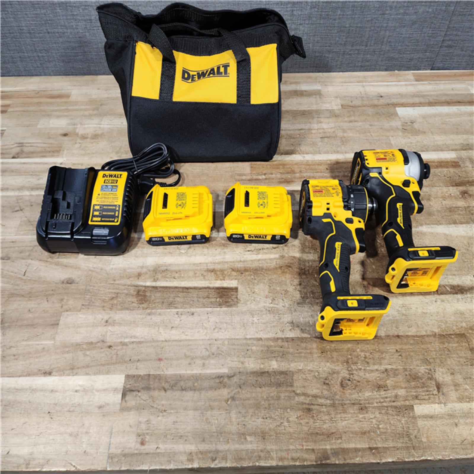 HOUSTON LOCATION - AS - IS DEWALT 2 TOOL COMBO KIT W/ (2) BATTERY & CHARGER