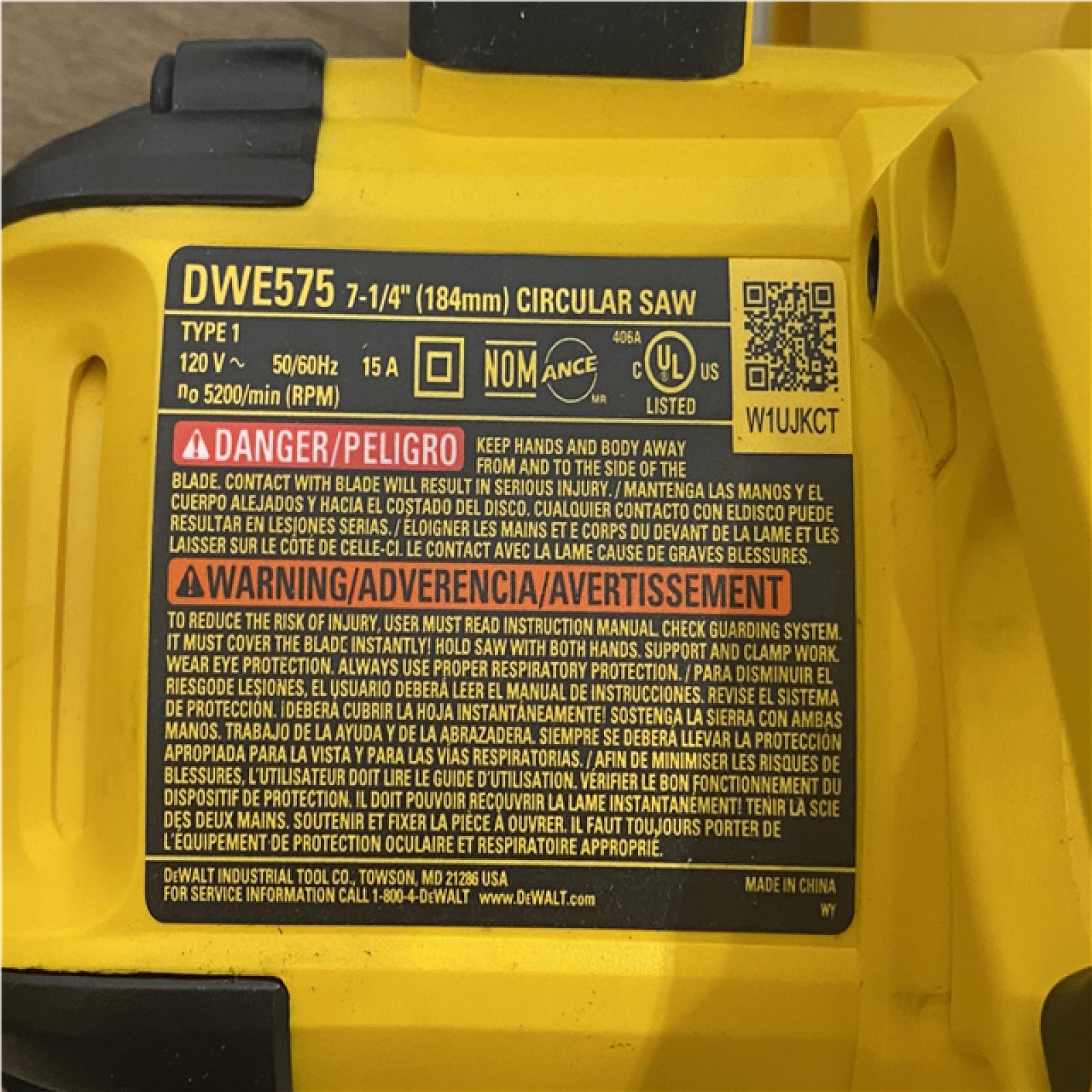 AS-IS DEWALT 15 Amp Corded 7-1/4 in. Lightweight Circular Saw