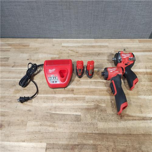 HOUSTON LOCATION - AS - IS Milwaukee 2 Tool Combo Kit W/ (2) Battery & Charger
