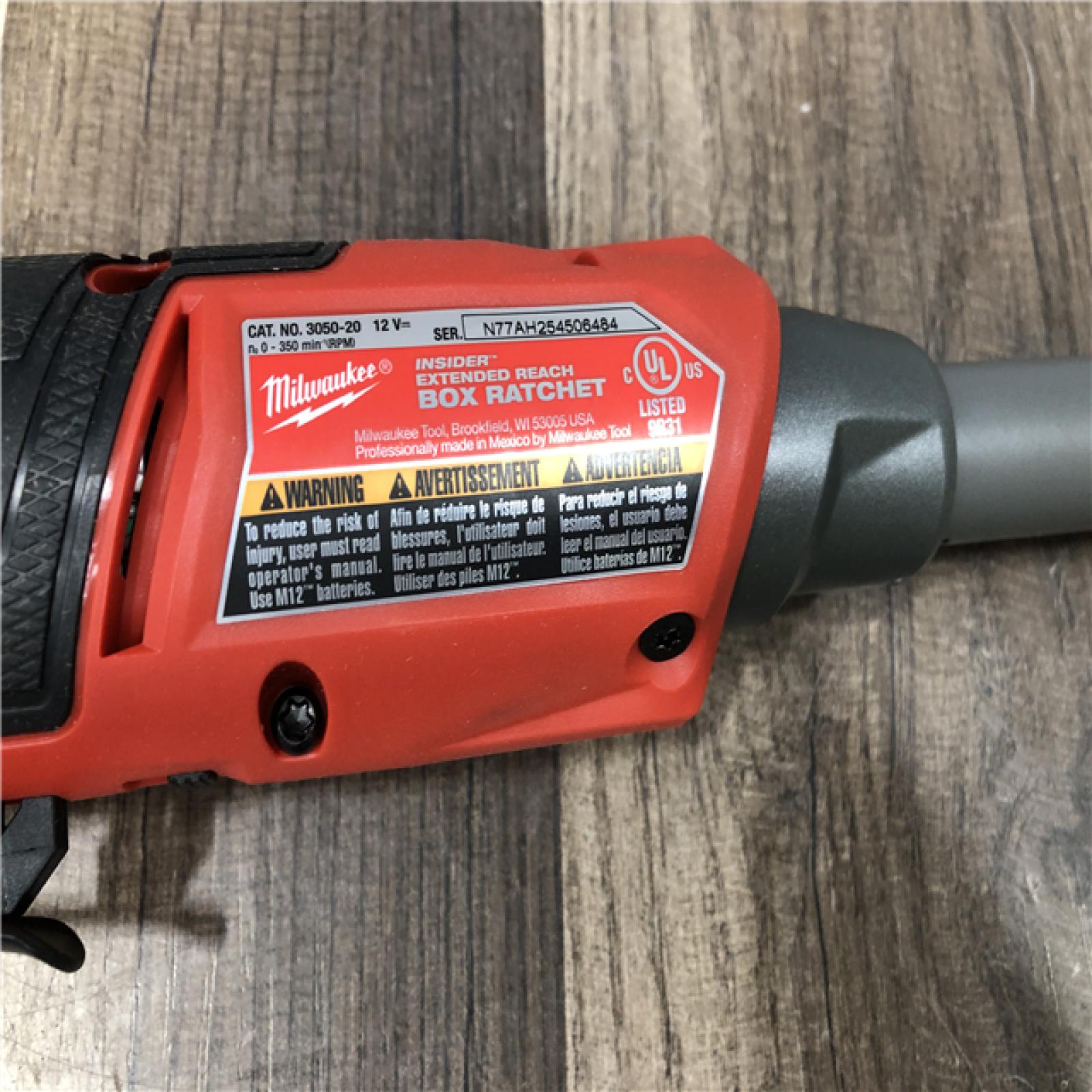AS-IS Milwaukee FUEL INSIDER 12V Lithium-Ion Brushless Cordless 1/4 in. - 3/8 in. Extended Reach Box Ratchet (Tool-Only)