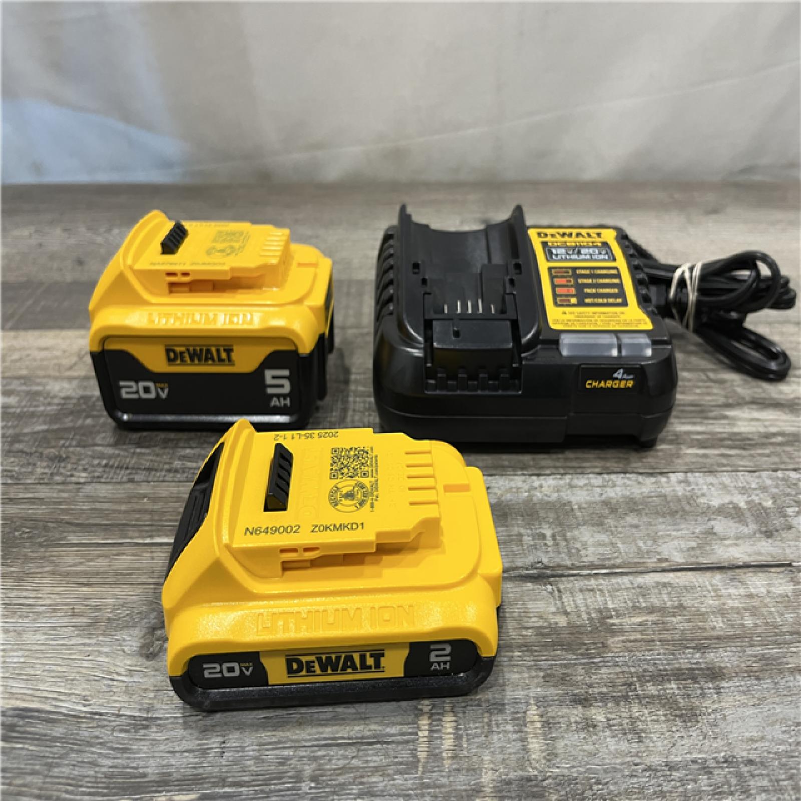 AS-IS DEWALT 20V MAX Lithium-Ion Battery Kit with 5.0Ah and 2.0Ah Battery and Charger