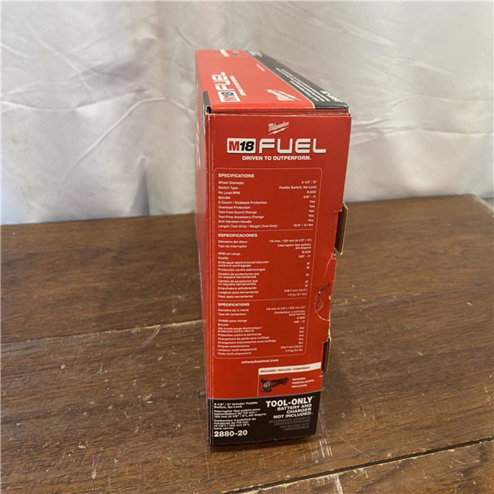 NEW Milwaukee 2880-20 M18 FUEL 18-Volt Lithium-Ion Brushless Cordless 4-1/2 in./5 in. Grinder W/Paddle Switch (Tool-Only)