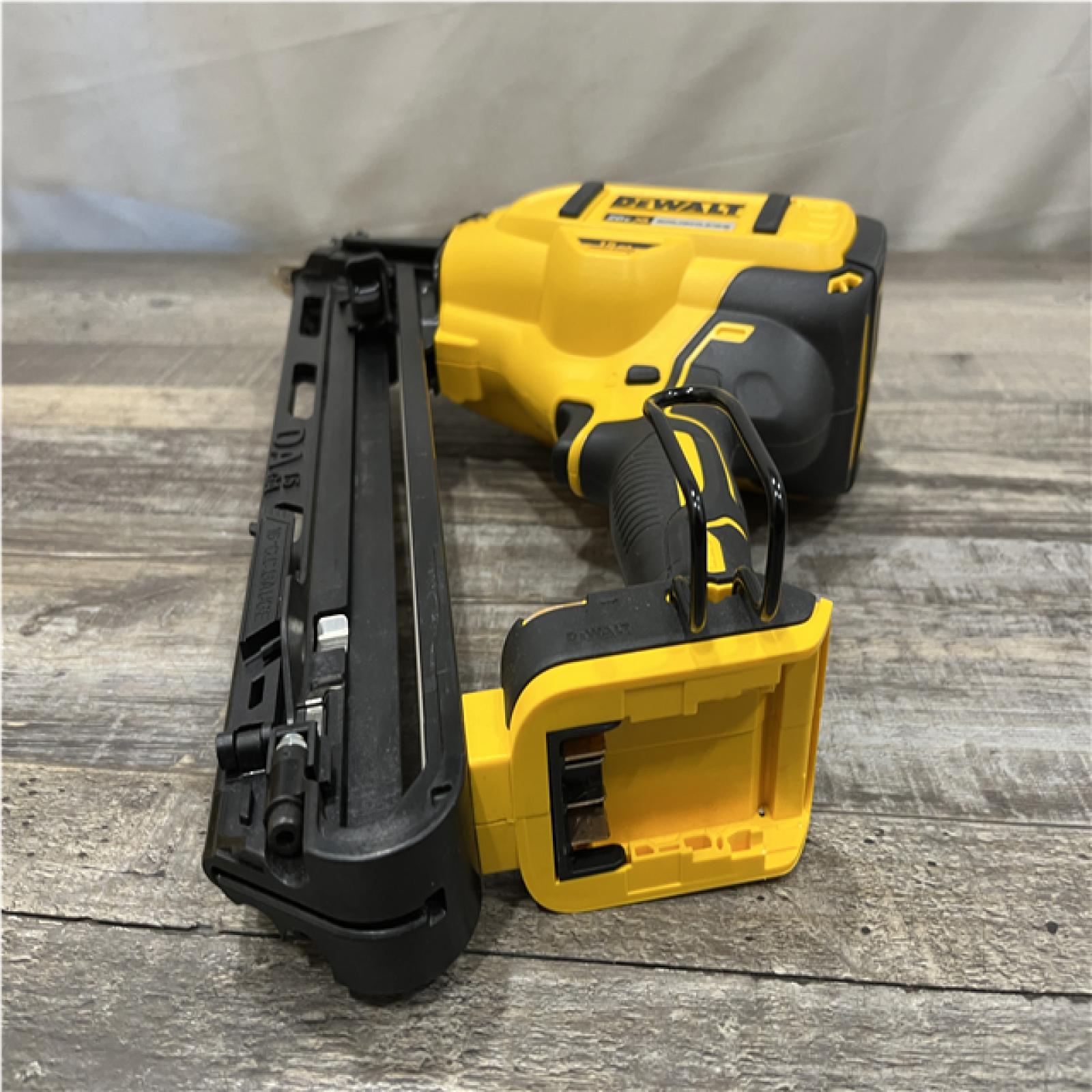 AS-IS DEWALT Cordless 20V MAX XR Angled Finish Nailer (Tool Only)