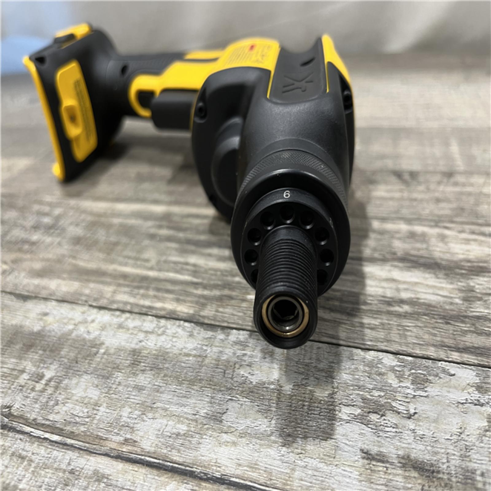 AS-IS DEWALT 20V MAX XR Cordless Brushless Drywall Screw Gun Threaded Clutch Housing (Tool Only)