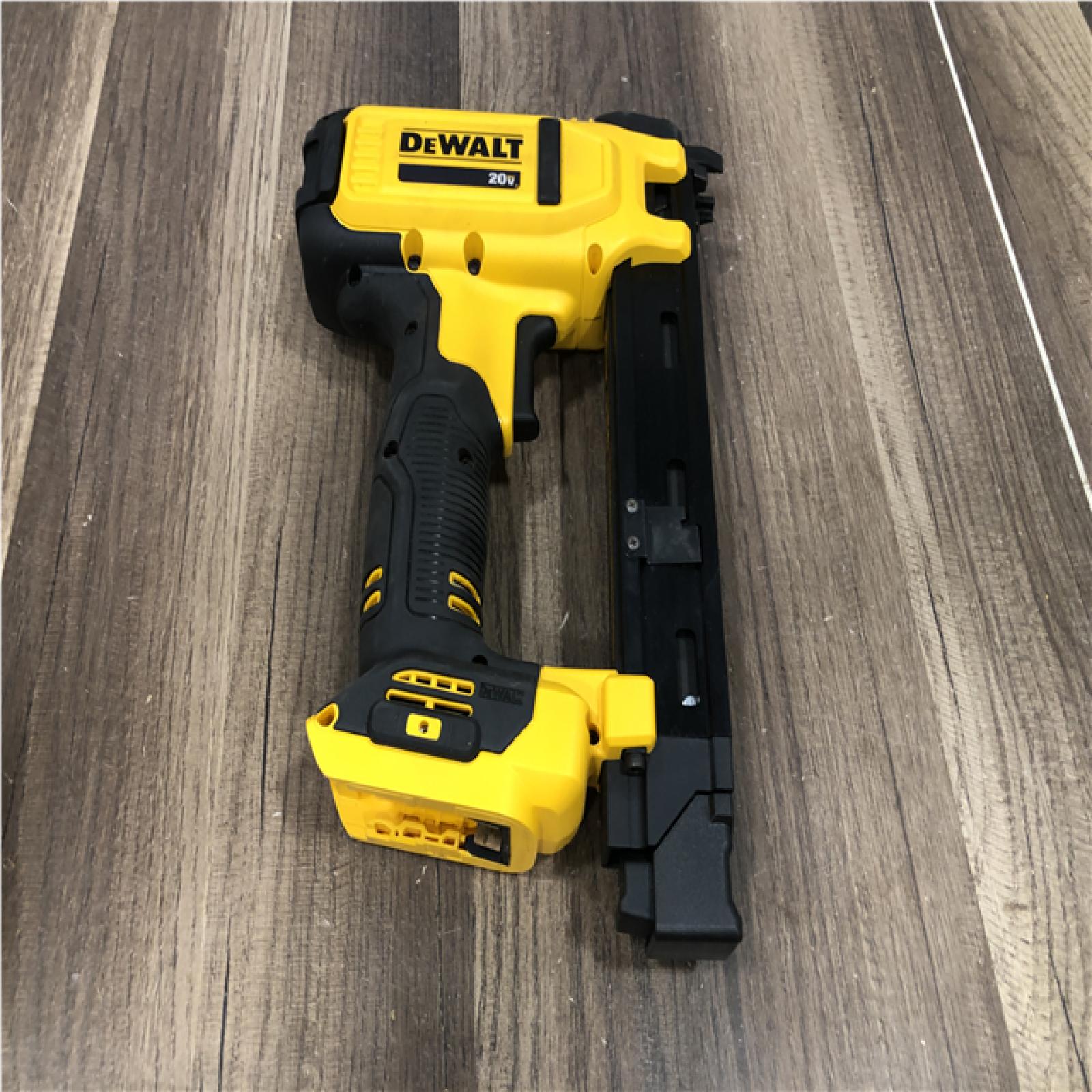 AS-IS DEWALT 20V MAX Lithium-Ion Cordless Cable Stapler (Tool Only)