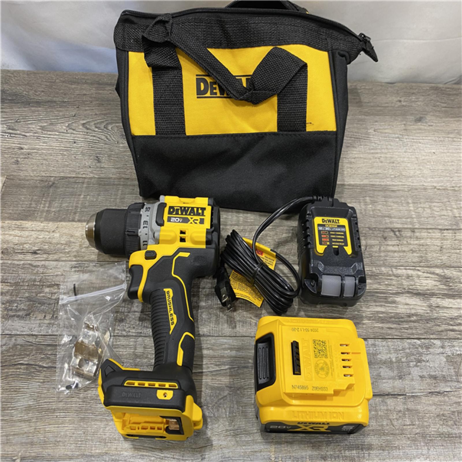 AS-IS DEWALT 20V MAX XR Brushless Cordless 1/2 Drill/Driver Kit