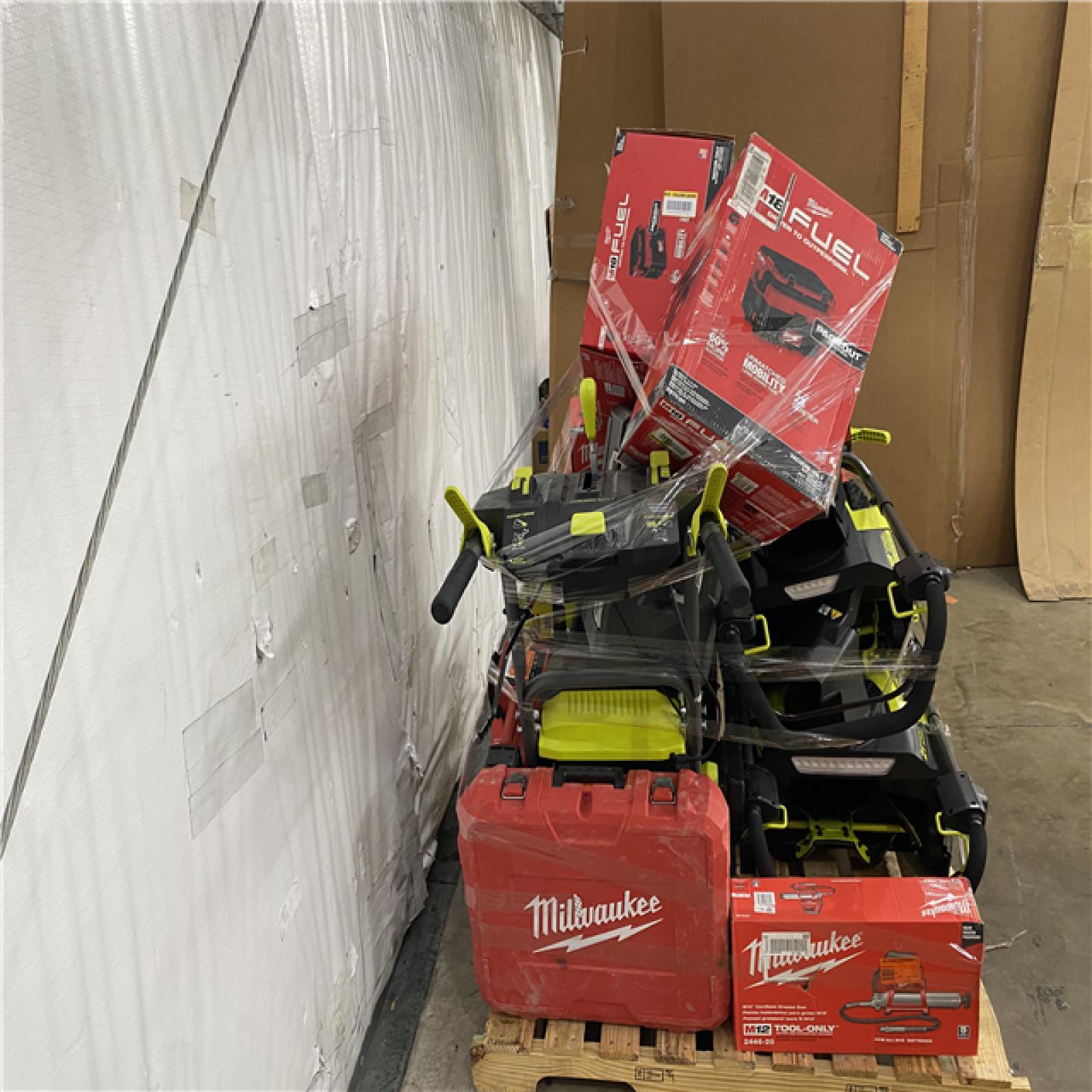 Houston Location AS IS - Tool Pallet