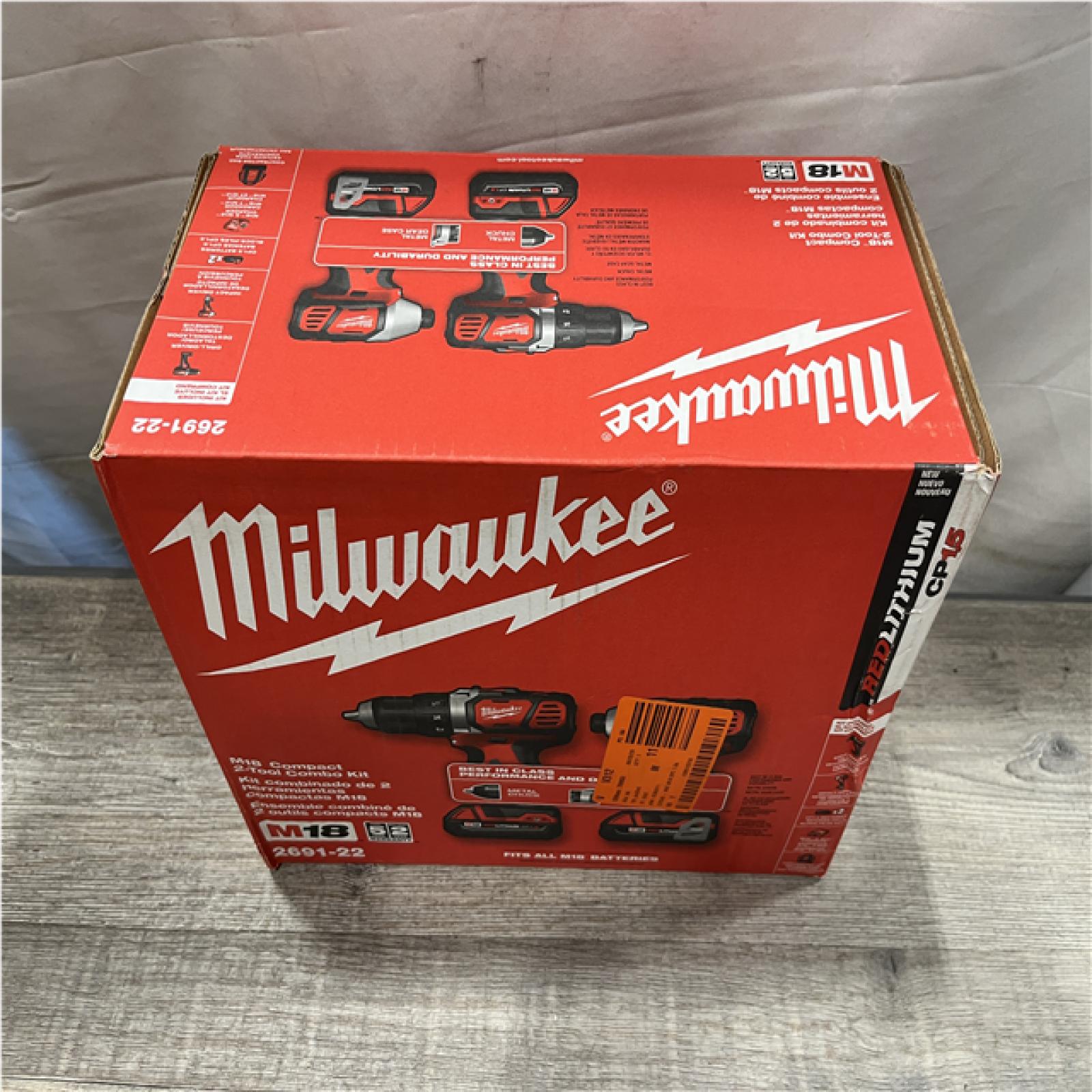 NEW - Milwaukee 18V Lithium-Ion Cordless Drill Driver/Impact Driver Combo Kit