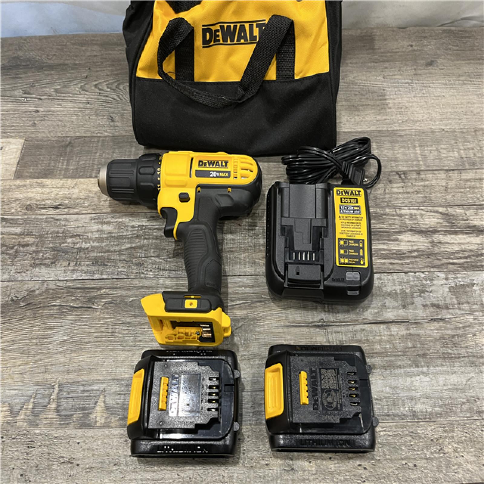 AS-IS DEWALT 20V MAX Cordless 1/2 in. Drill/Driver Kit