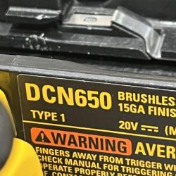 AS-IS DEWALT 20V MAX XR Lithium-Ion Cordless 2-1/2 in. 15-Gauge Finish Nailer Kit
