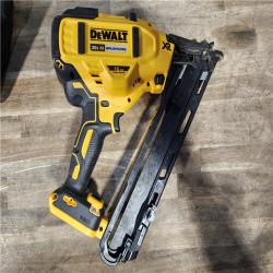 HOUSTON LOCATION - AS-IS DeWalt 15 GA ANGLED FINISH NAILER KIT W/ BATTERY & CHARGER
