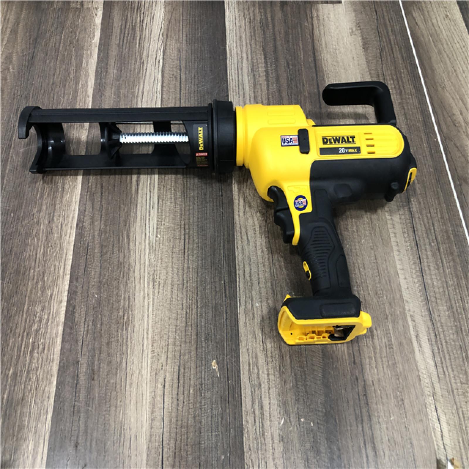 AS-IS DEWALT 20V MAX Cordless 10 oz / 300 ml Adhesive Gun (Tool Only)