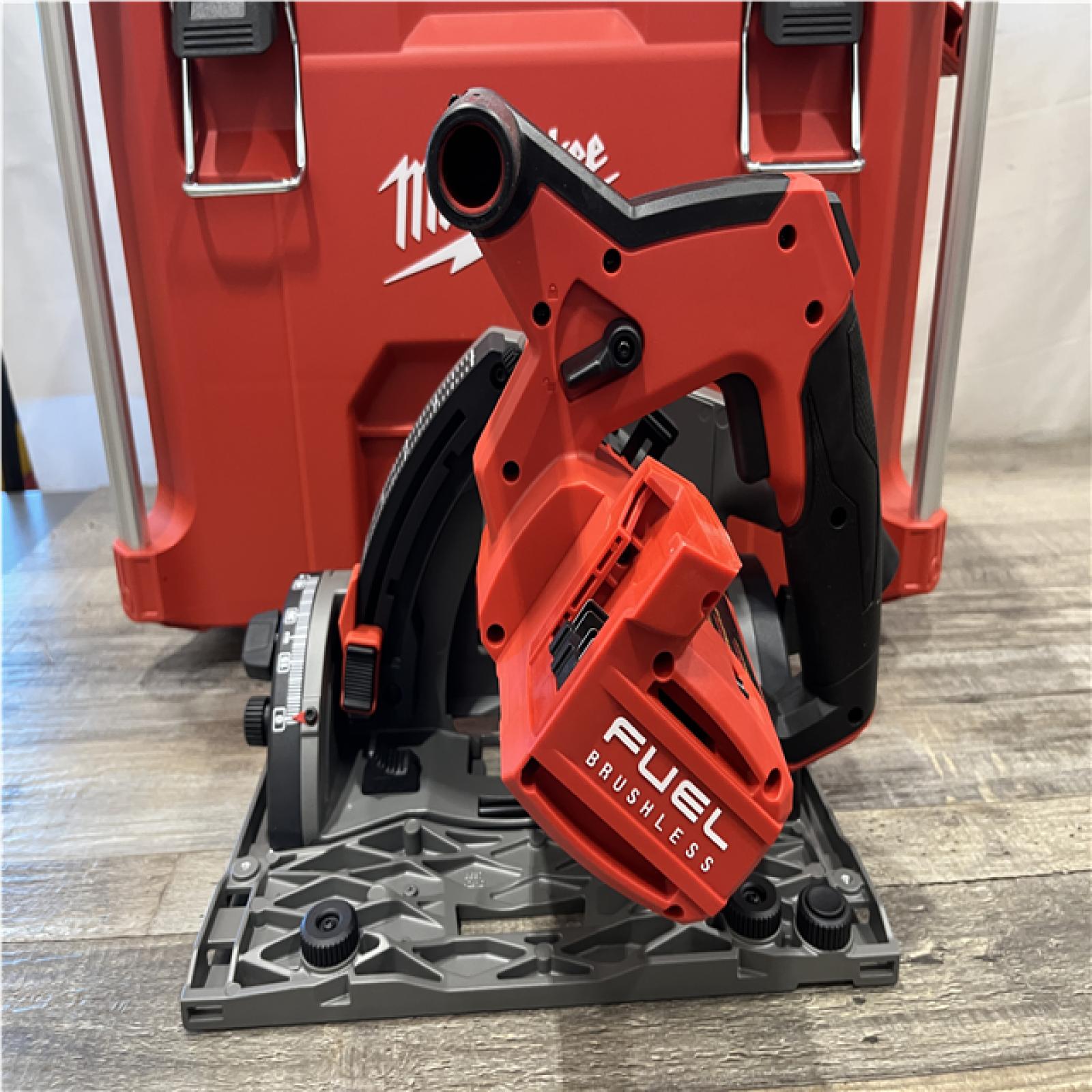 NEW - Milwaukee FUEL 18V Lithium-Ion Brushless Cordless 6-1/2 in. Plunge Track Saw PACKOUT Kit