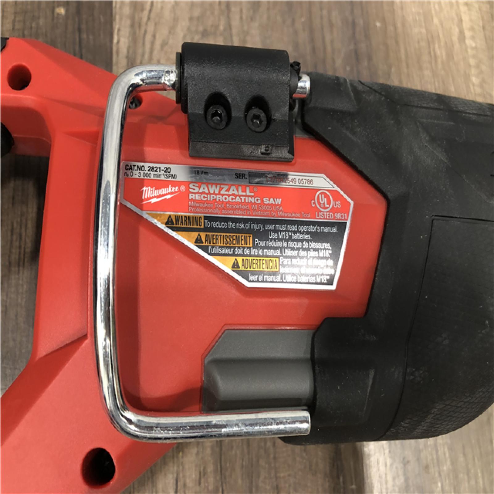 AS-IS Milwaukee M18 FUEL18V Lithium-Ion Brushless Cordless SAWZALL Reciprocating Saw with