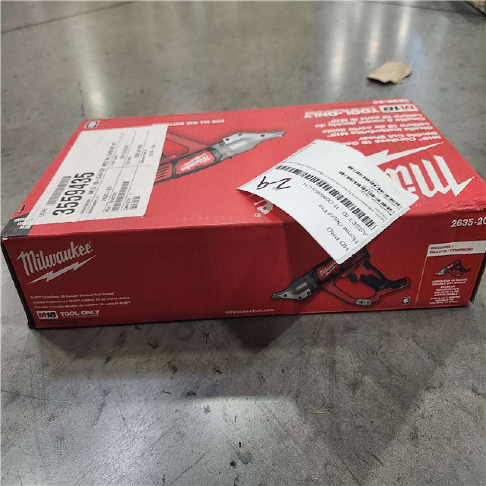 NEW! - Milwaukee M18 18-Volt Lithium-Ion Cordless 18-Gauge Double Cut Metal Shear (Tool-Only)