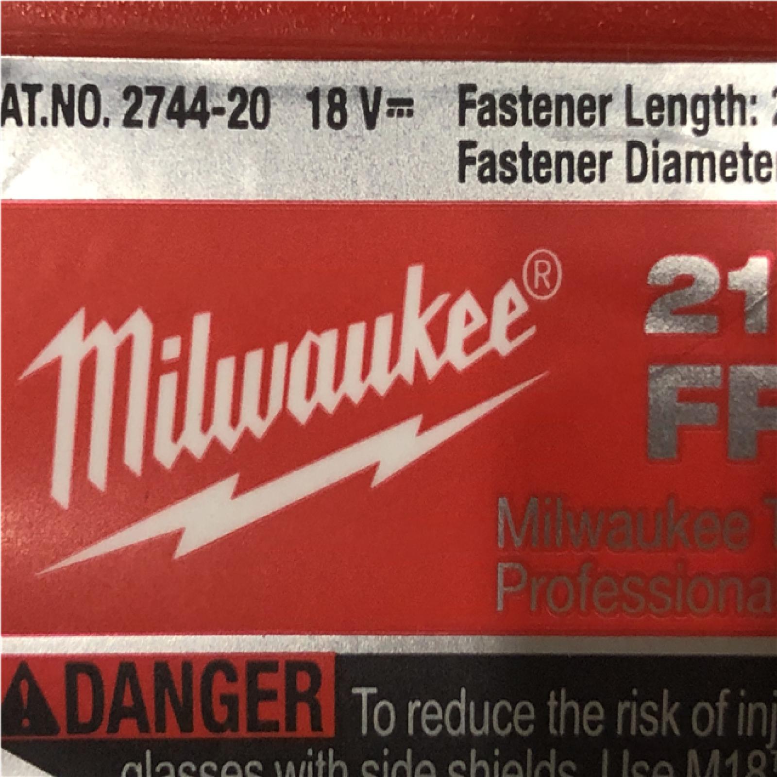 AS-IS Milwaukee FUEL 3-1/2 in 18V 21-Degree Lithium-Ion Brushless Cordless Nailer (Tool Only)