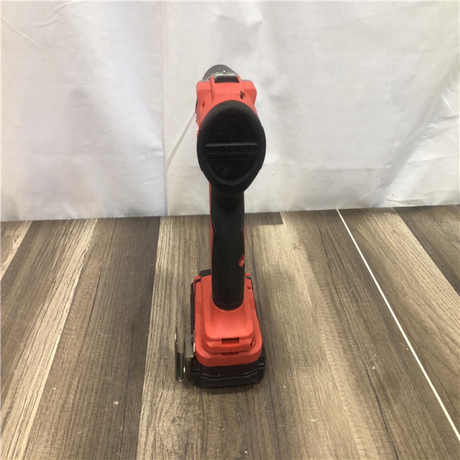 AS-IS Milwaukee 18V Lithium-Ion Brushless Cordless 1/2 in. Compact Drill/Driver Kit