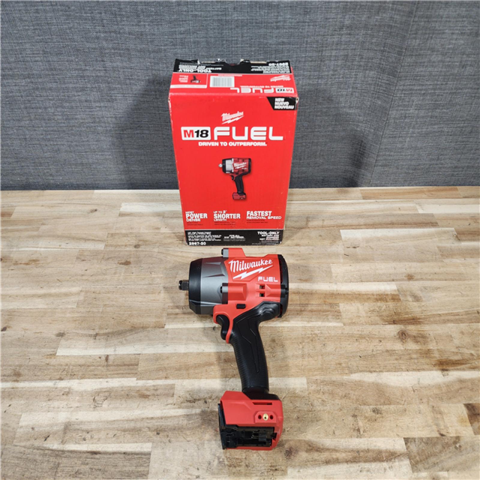 HOUSTON LOCATION - AS-IS (APPEARS LIKE NEW) Milwaukee FUEL 18V Lithium-Ion Brushless Cordless 1/2 in. Impact Wrench w/Friction Ring Kit