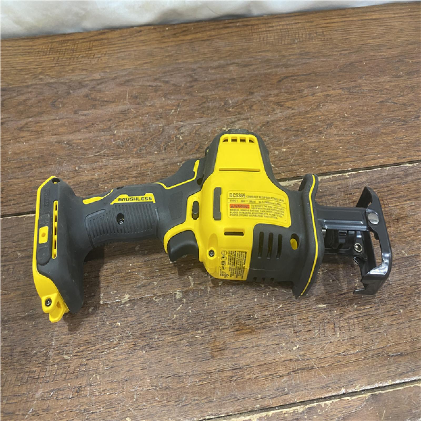 AS-IS Dewalt DCS369B ATOMIC 20V MAX Cordless One-Handed Reciprocating Saw (Tool Only)