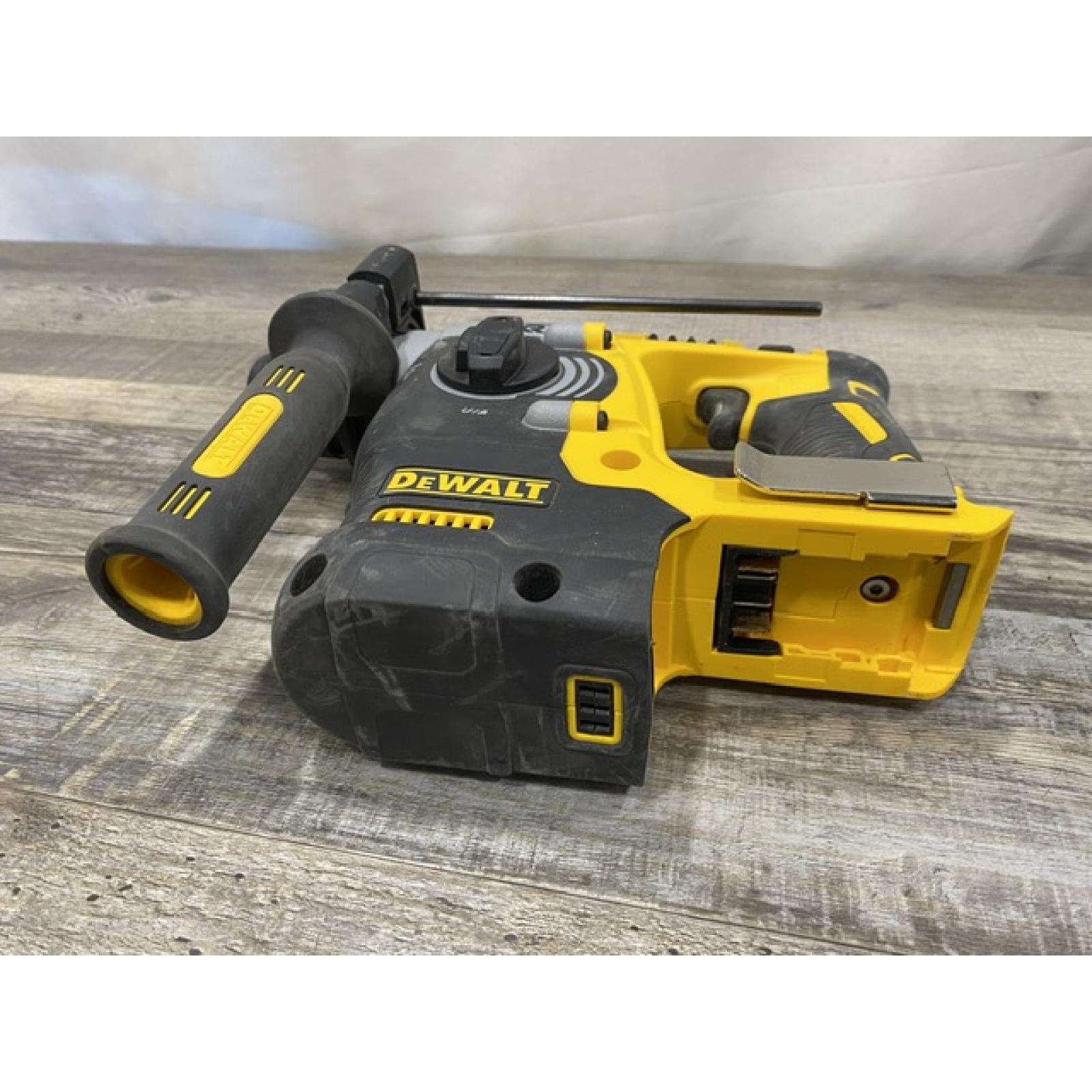 AS-IS DEWALT 20V MAX XR Cordless Brushless 1 in. SDS Plus L-Shape Rotary Hammer (Tool Only)