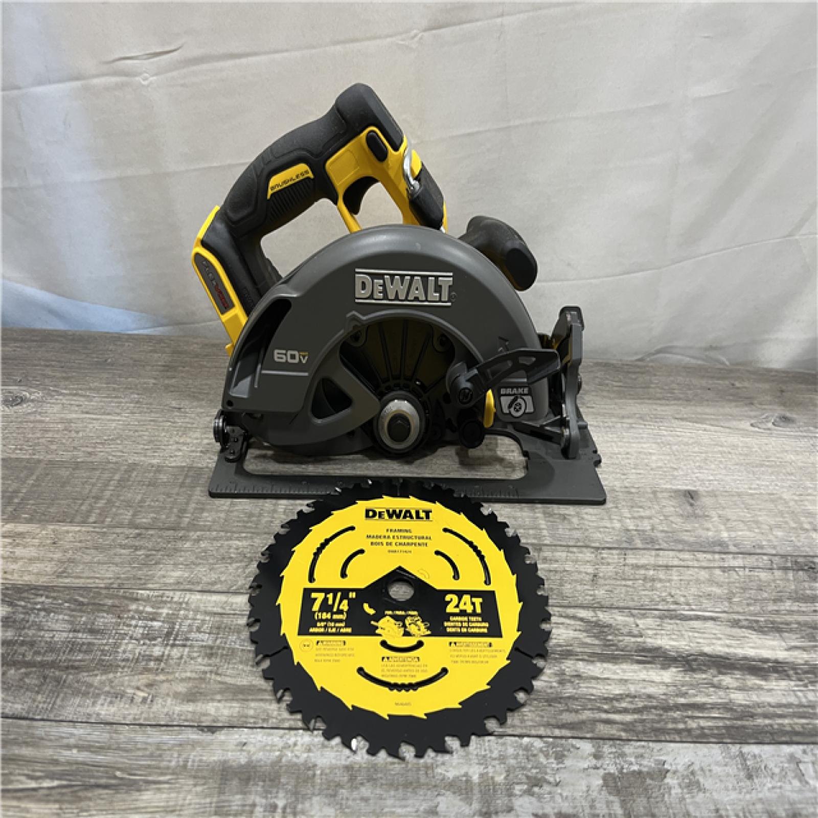 AS-IS DEWALT FLEXVOLT 60V MAX Cordless Brushless 7-1/4 in. Circular Saw with Brake (Tool Only)