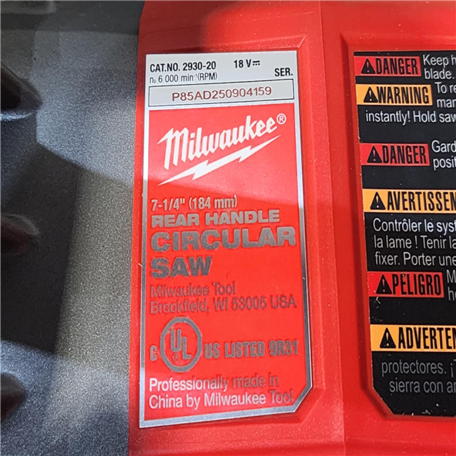 HOUSTON LOCATION - AS-IS (APPEARS LIKE NEW) MILWAUKEE 7-1/4 REAR HANDLE CIRCULAR SAW (TOOL ONLY)