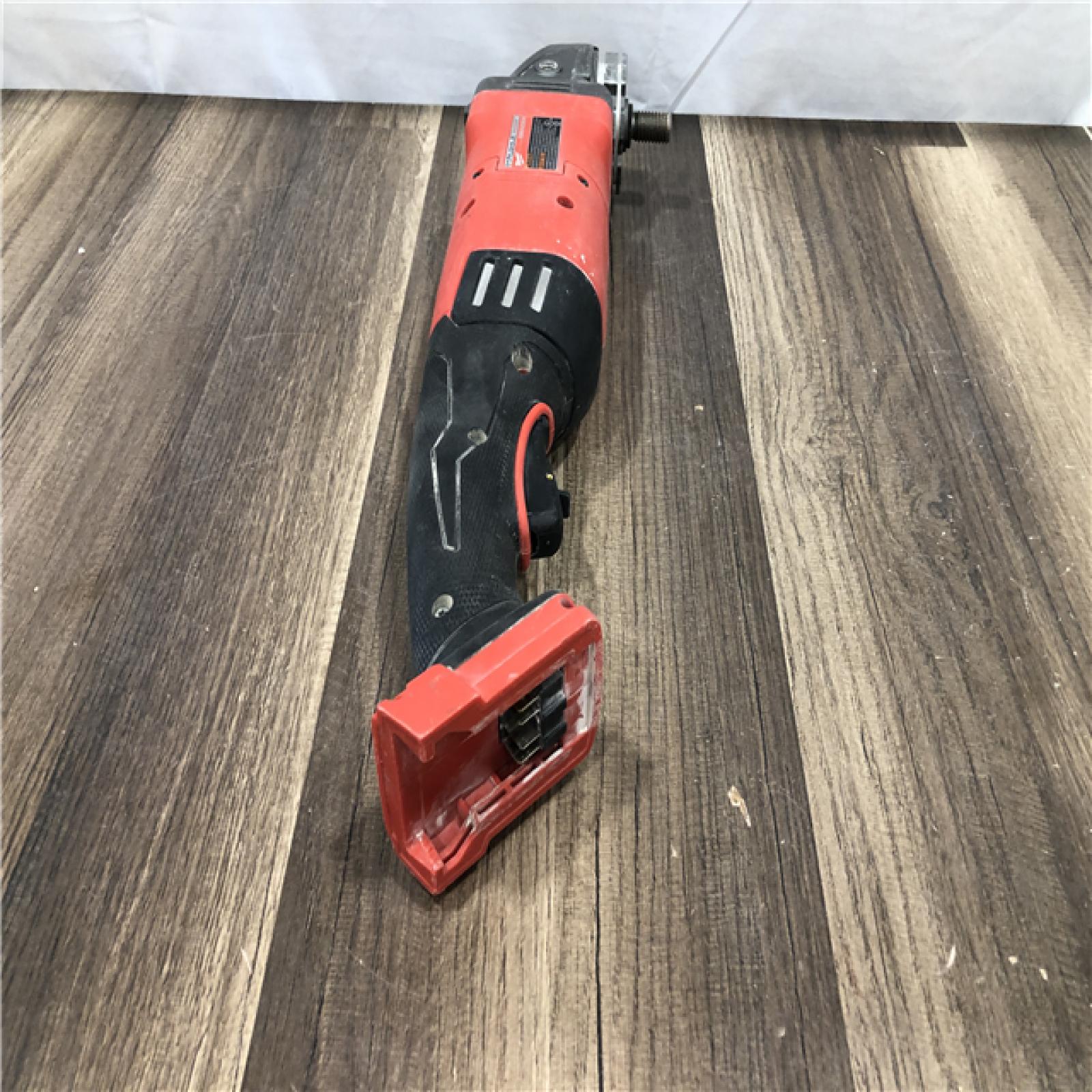 AS-IS Milwaukee FUEL 18V Lithium-Ion Brushless Cordless 7 in./9 in. Angle Grinder (Tool-Only)