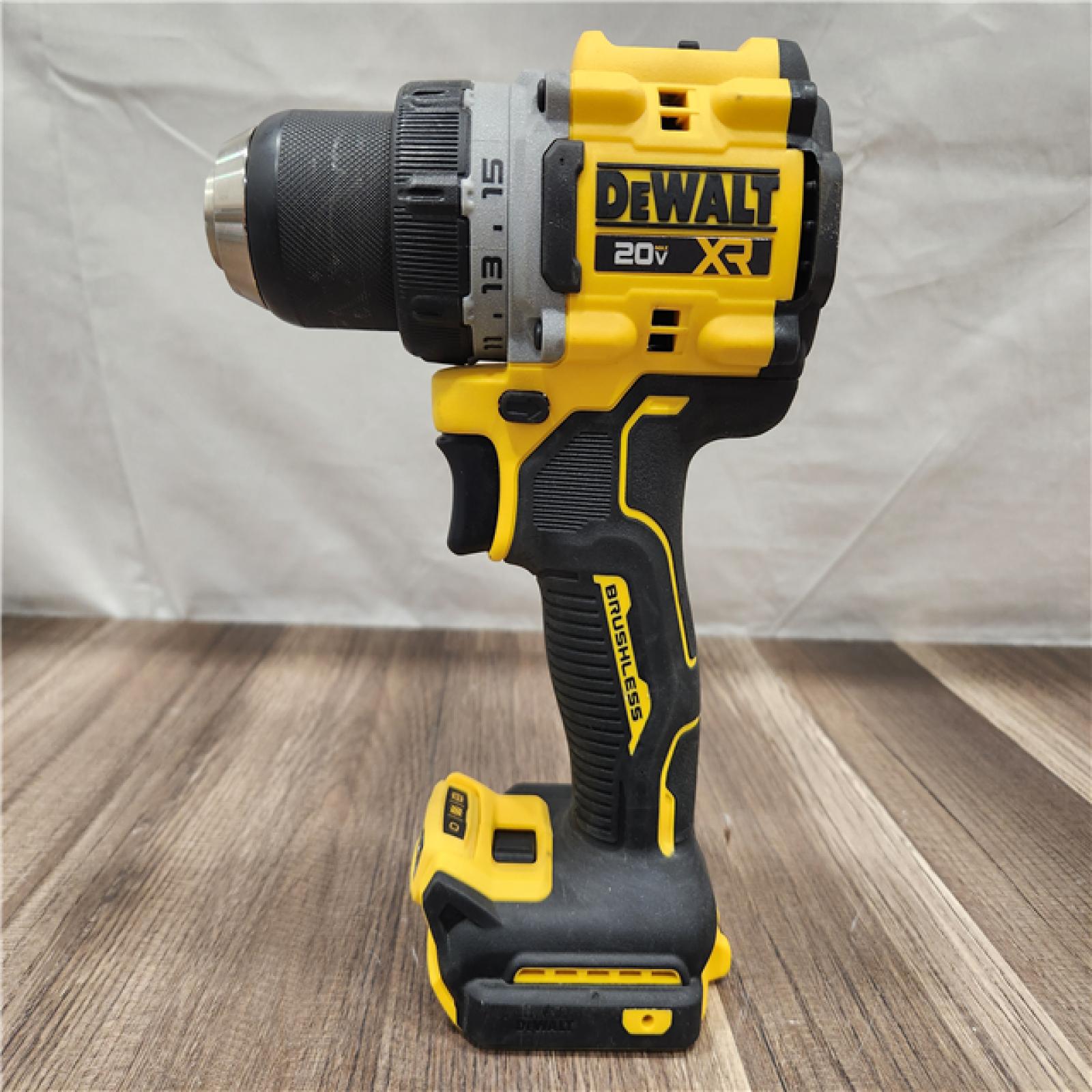 AS-IS- Dewalt Max XR 20 V 1/2 in. Brushless Cordless Drill/Driver (Tool-Only)