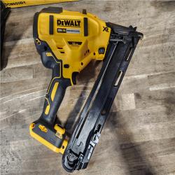 HOUSTON LOCATION - AS-IS DeWalt 15 GA ANGLED FINISH NAILER KIT W/ BATTERY & CHARGER