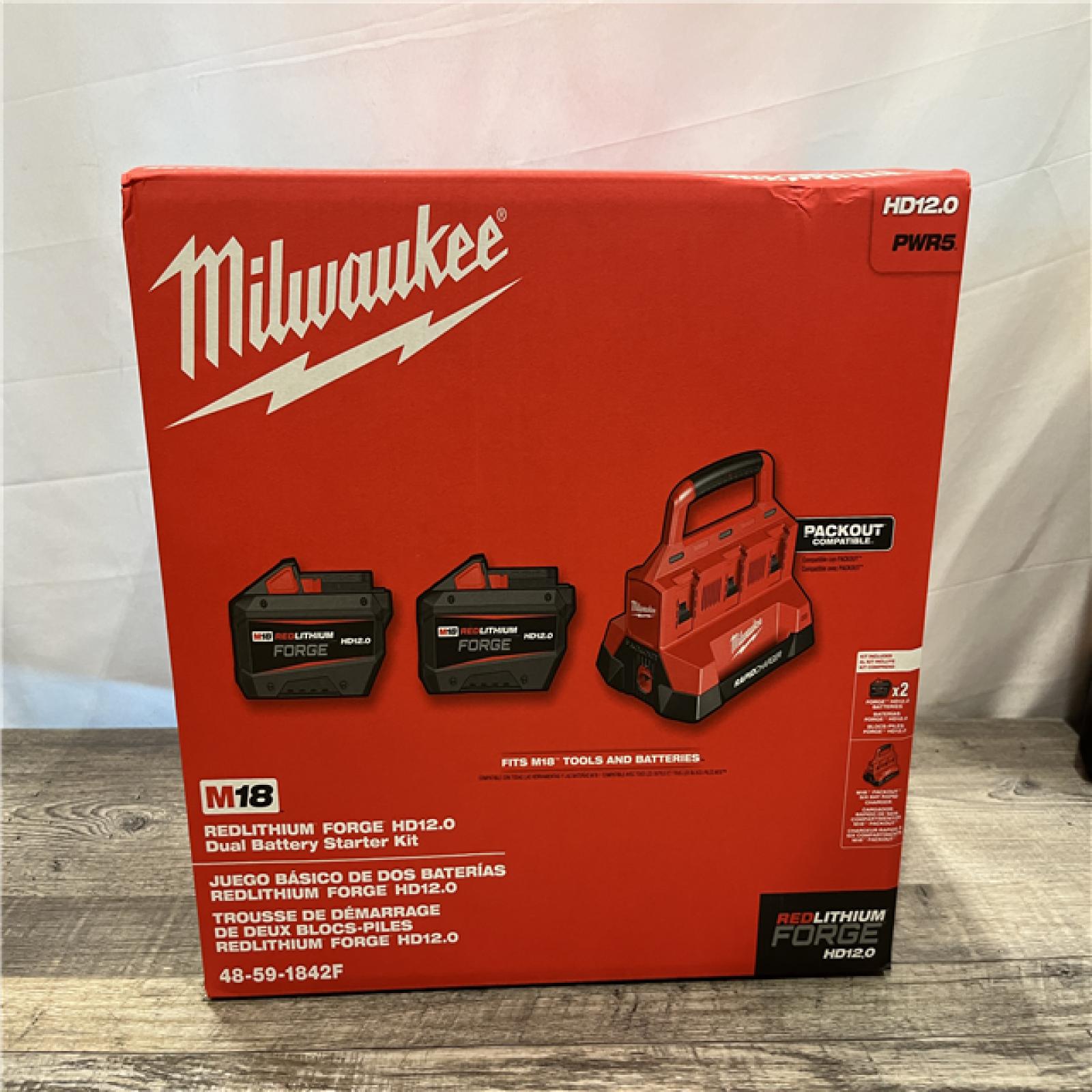 NEW - Milwaukee 18V Lithium-Ion REDLITHIUM FORGE Starter Kit with (2) 12.0 Ah Battery Pack and PACKOUT 6-Port Rapid Charger