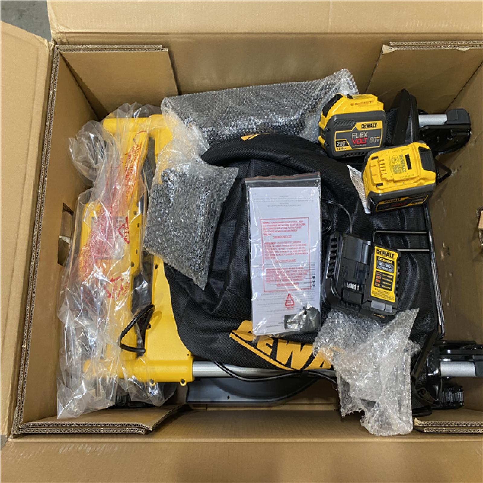 As-Is- FLEXVOLT 2x60V MAX 21 in. Cordless Battery Powered Self Propelled Lawn Mower Kit with  12.0 Ah Batteries and Chargers