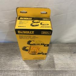 NEW - DEWALT 20V MAX Lithium-Ion 2.0 Ah and (2) 4.0 Ah Battery Packs (3-Pack)