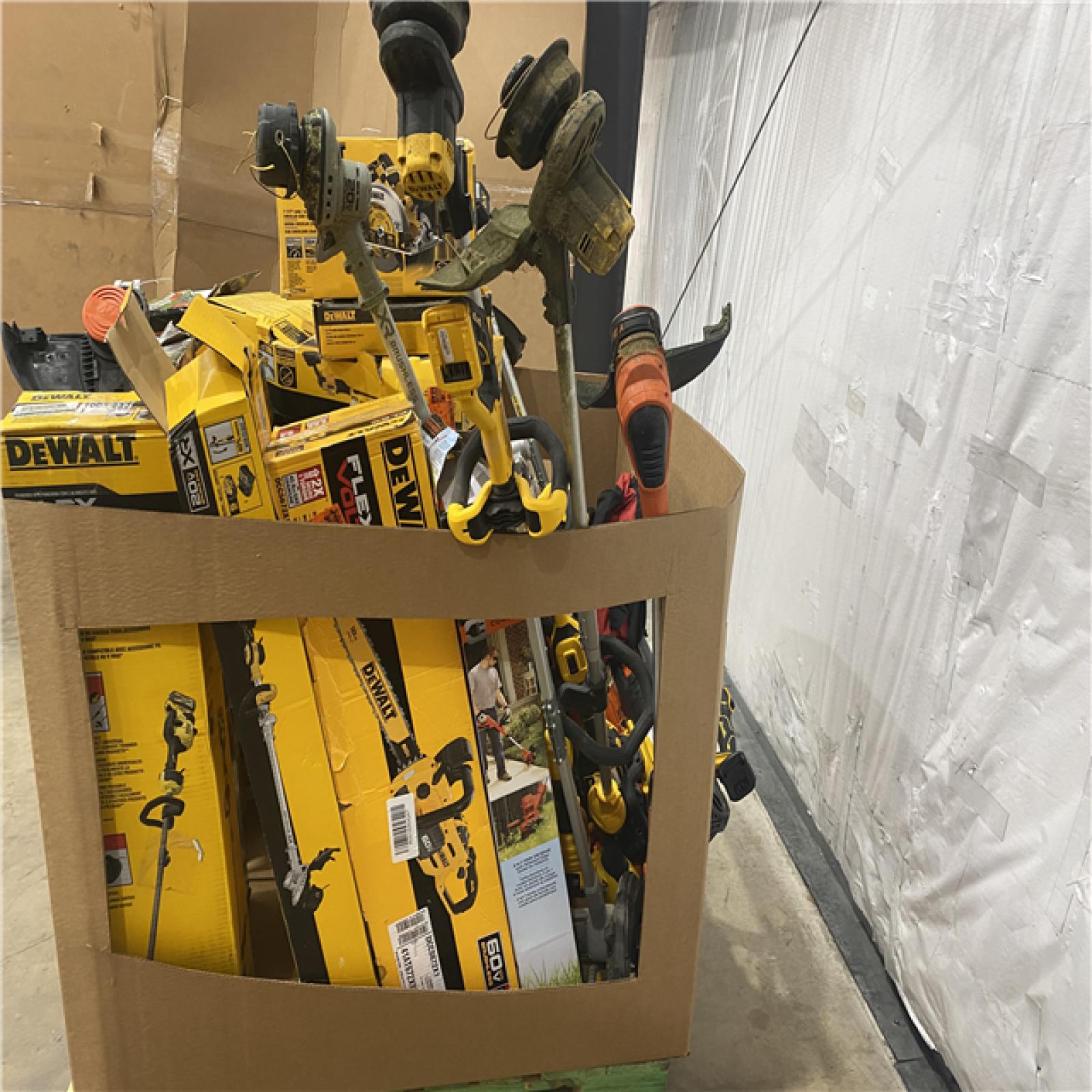 Houston Location - AS-IS Tool Pallet
