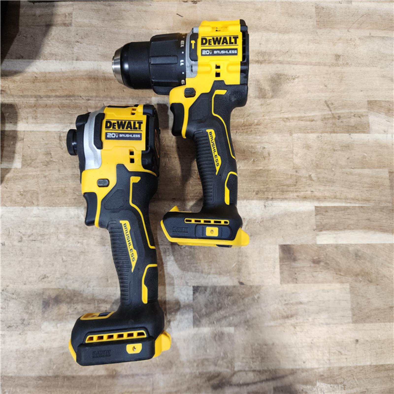HOUSTON LOCATION - AS-IS (APPEARS LIKE NEW) DEWALT ATOMIC 20V MAX Lithium-Ion Cordless 2-Tool Combo Kit