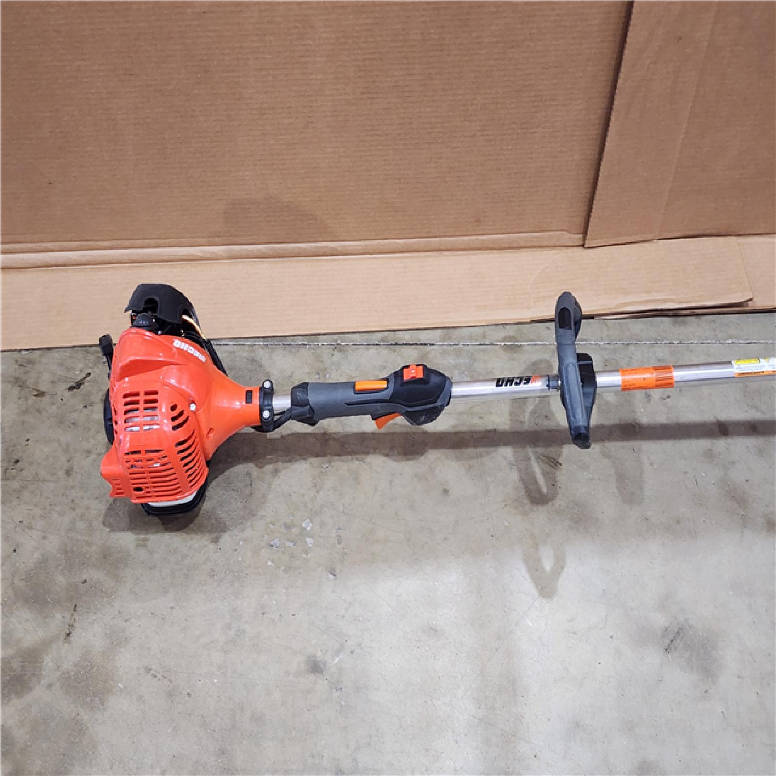 HOUSTON LOCATION - AS-IS ECHO 21.2 Cc Gas 2-Stroke Straight Shaft String Trimmer