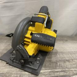 AS-IS DEWALT FLEXVOLT 60V MAX Cordless Brushless 7-1/4 in. Sidewinder Style Circular Saw Kit