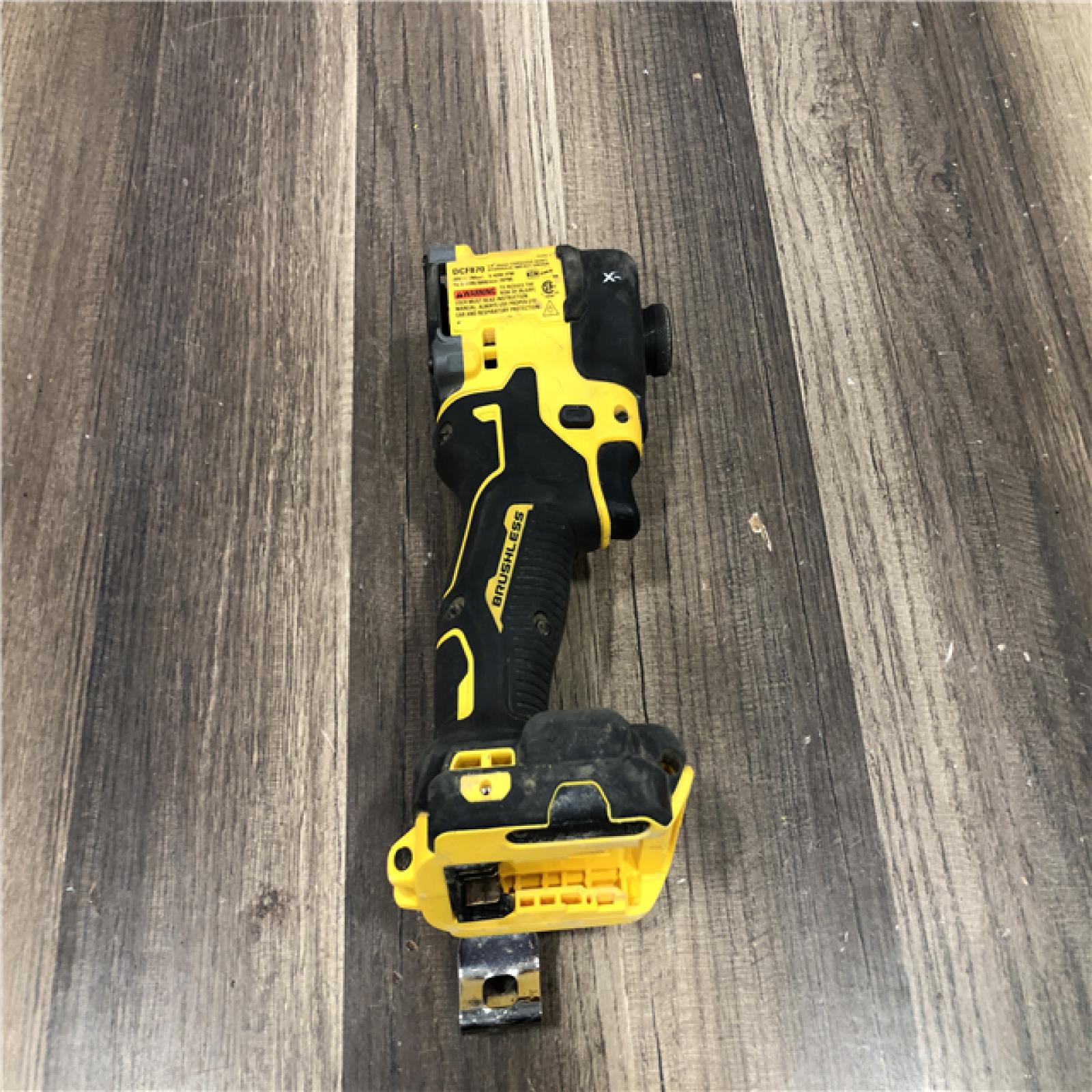 AS-IS DEWALT 20V XR Brushless Cordless 1/4 in. Quiet Hydraulic Impact Driver (Tool-Only)