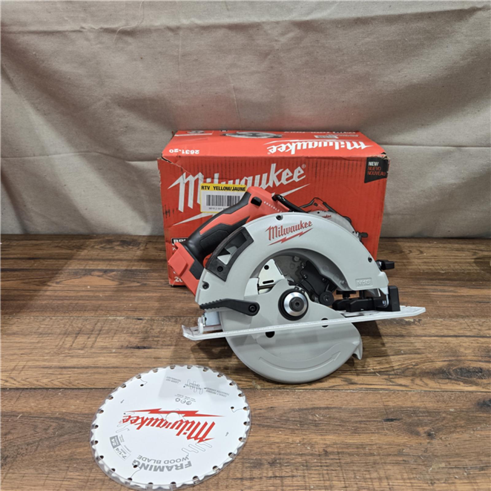 AS-IS Milwaukee 7-1/4  18V Brushless Circular Saw 2631-20 (Bare Tool)